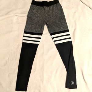 🍑💕Bombshell leggings!!💕🍑